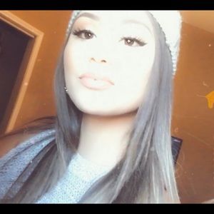 Meet your Posher, Andrea